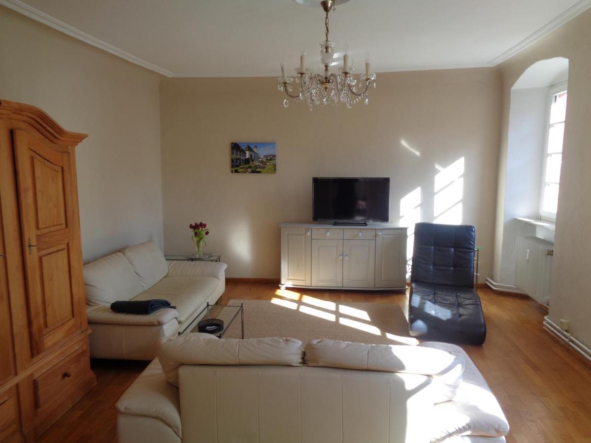 Ferienwohnung Altes Pfarrhaus Mit Flair Und Moselblick Brauneberg Buitenkant foto